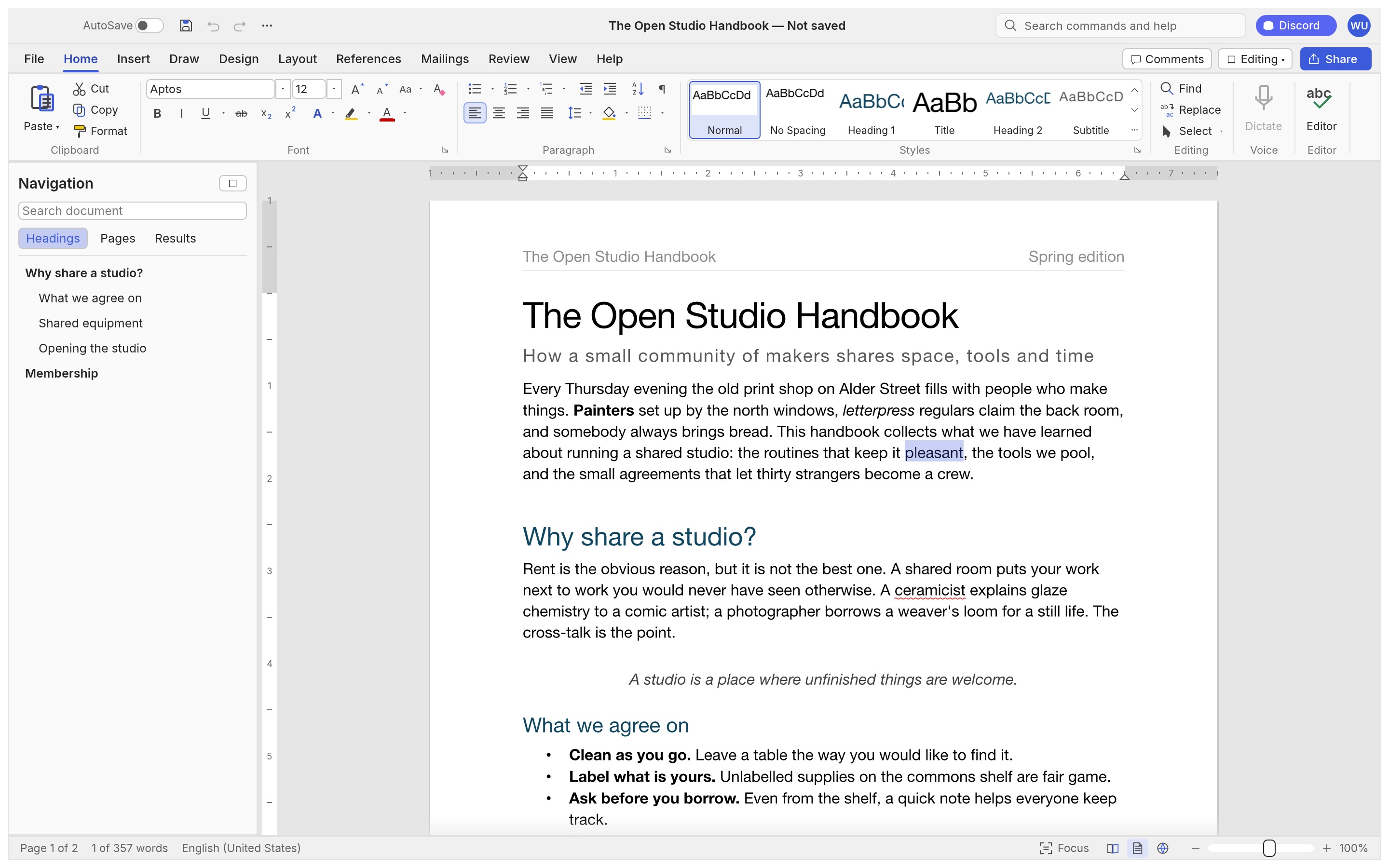 Door ArtCraft geleverd screenshot van WordCraft met een voorbeeldtekst, opmaakbalk en navigatiepaneel.